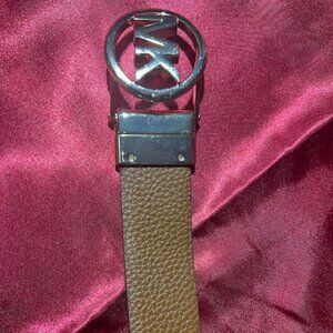 Michael Kors Reversible Signature Logo Belt.